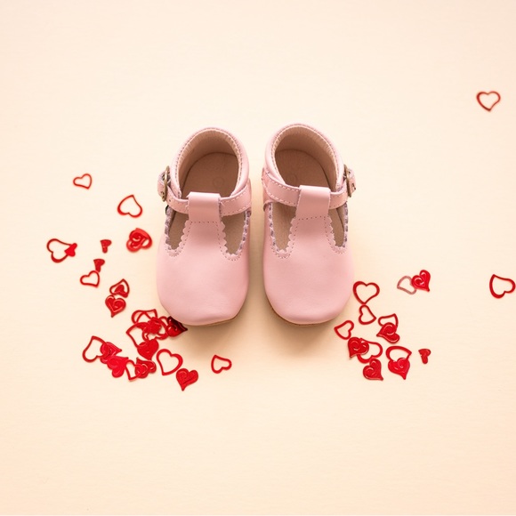 Riley T-Straps - Scalloped - Sweet Pink - Picture 5 of 15